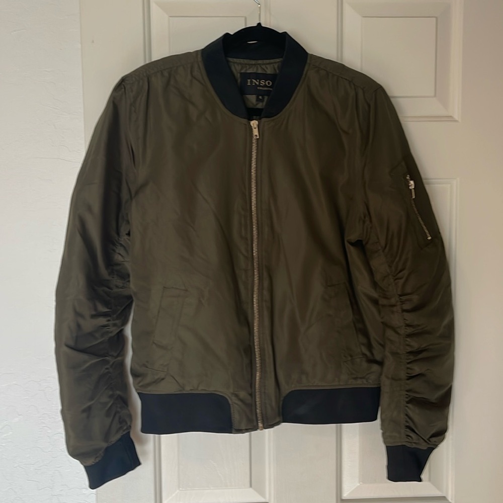 INSO - Women’s Bomber Puff Jacket S:XL